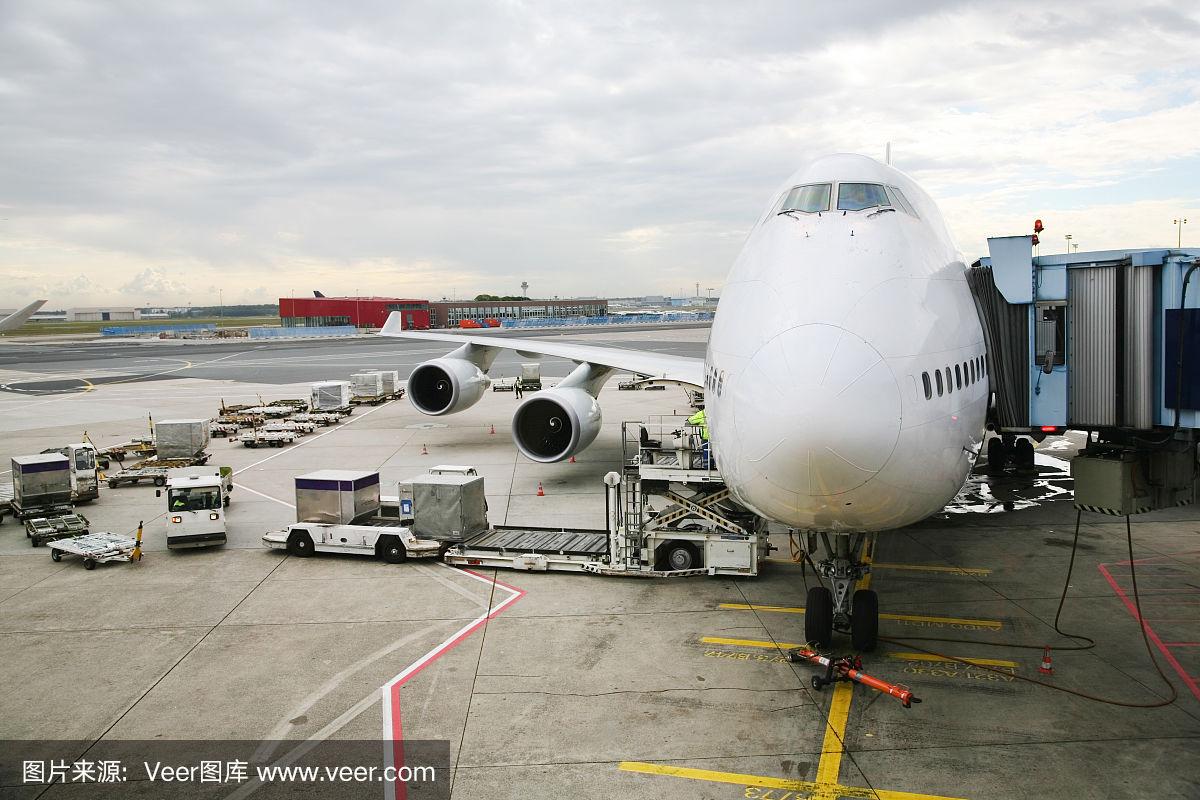 航空快递航空托运行李要求需要注意什么 